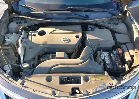 2013 Nissan Altima 2.5 S z USA, uszkodzony, nr VIN 1N4AL3AP5DC137809